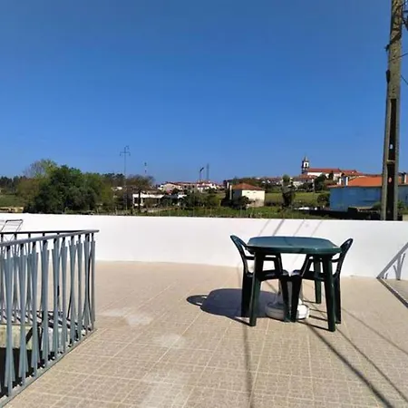 Gondy Fellows Terrace בית נופש Gondifelos